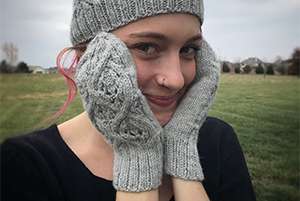 Hudson Valley Hat & Mittens